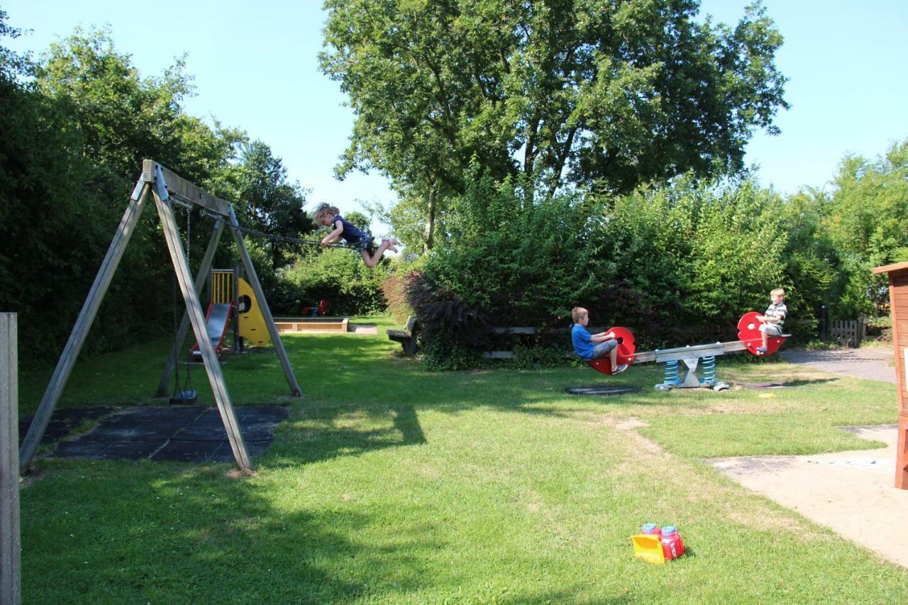 Bungalows - Bungalowpark Mooyeveld - Uniek Gelegen In De Duinen! Egmond-Binnen Εξωτερικό φωτογραφία